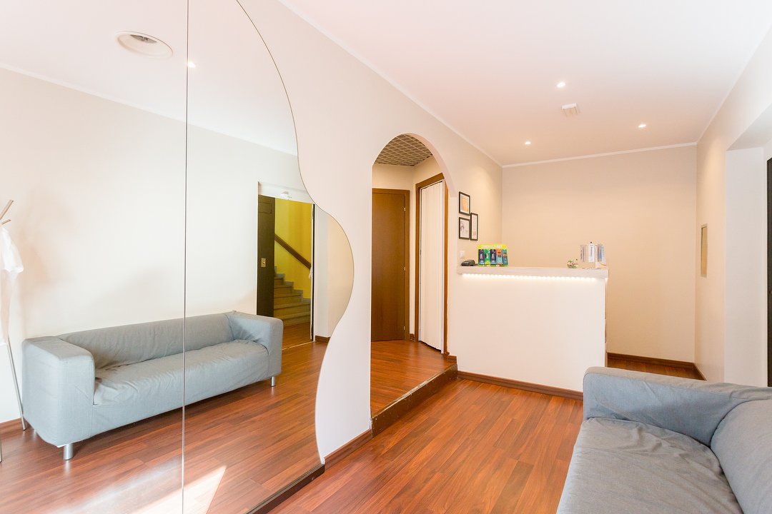 Girasole Gargano - Solarium Estetica, Scalo Romana, Milano