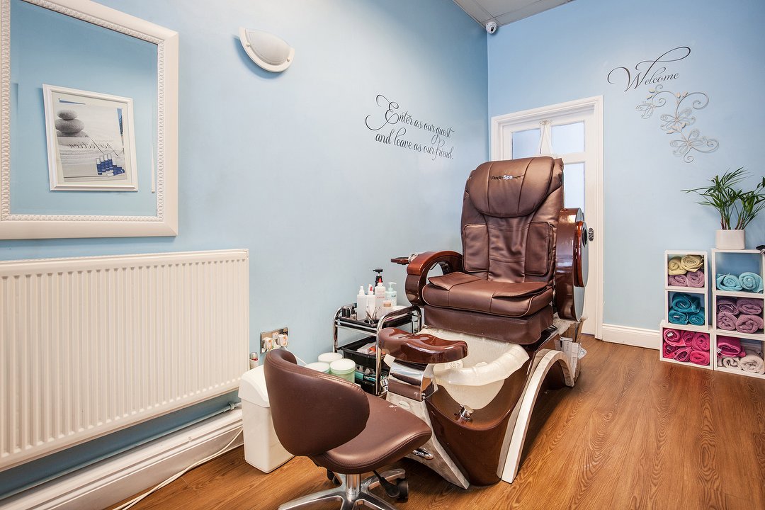 Cazelle Beauty & Wellbeing, Ruislip, London