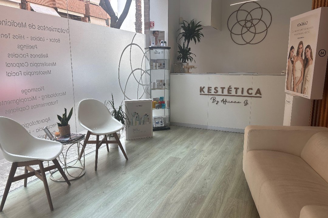 Kestética Valencia, Mestalla, Valencia