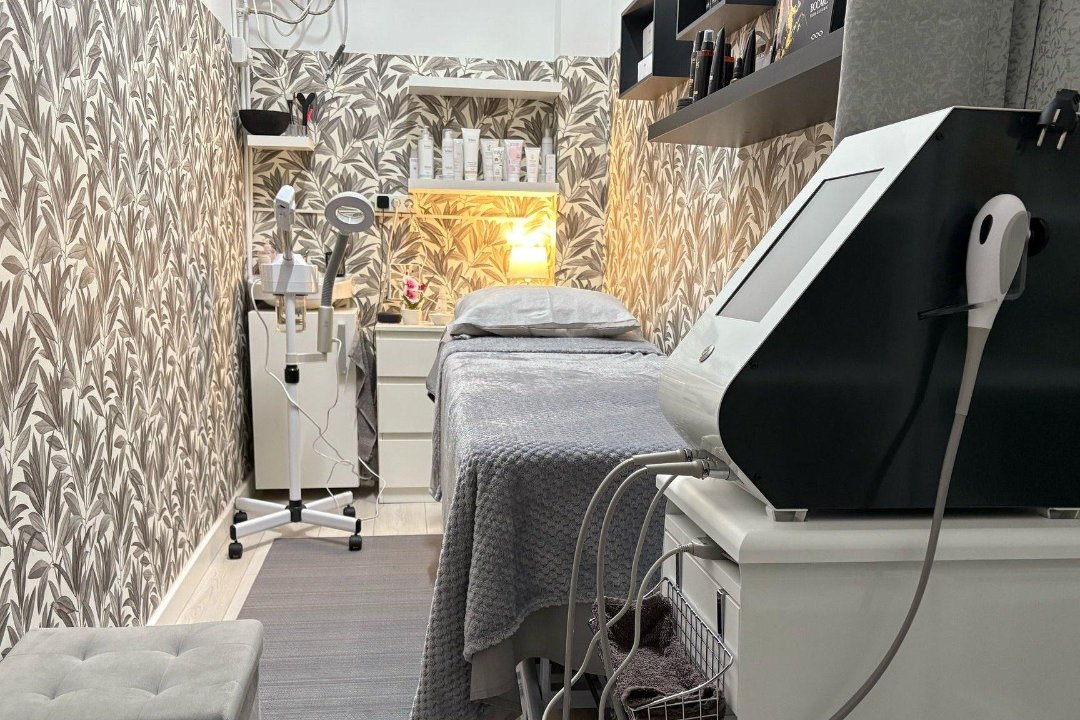 Just Nails Studio-Estetica Integral, Distrito Centro, Comunidad de Madrid