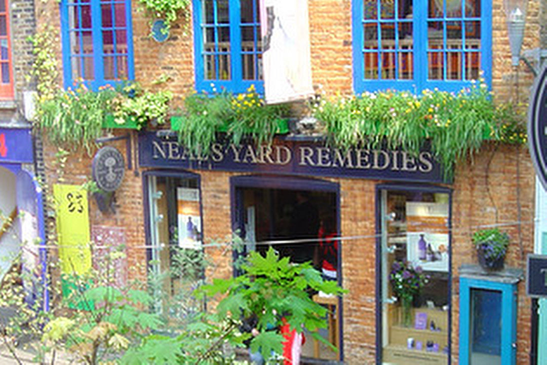 Neal's Yard Remedies Therapy Room Covent Garden, Covent Garden, London