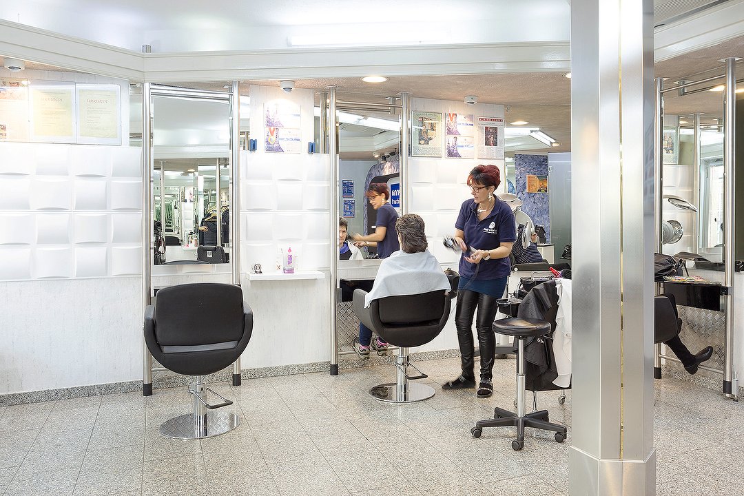 Hair Vienna by Richard, 16. Bezirk, Wien