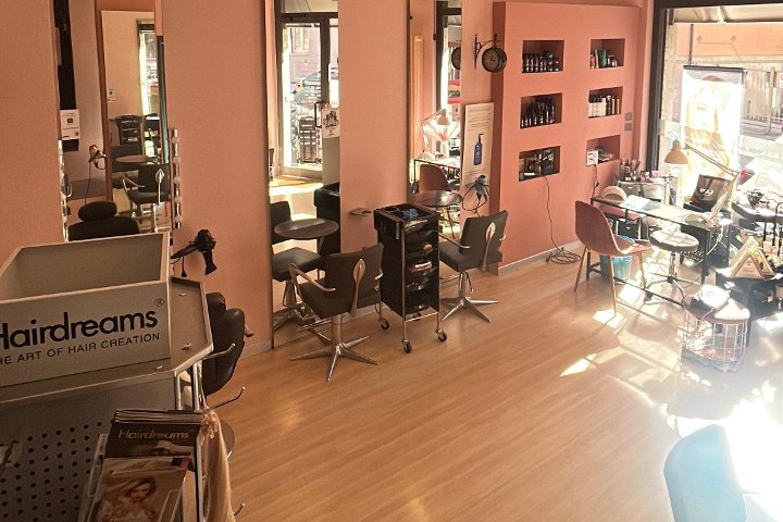 Acconciature Divina - Coiffure Bergamo - Photo de couverture - OneBooking