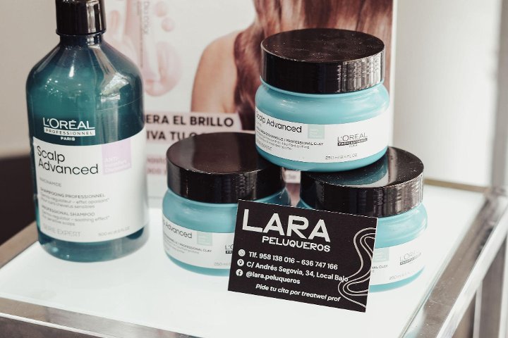 Lara peluqueros - Coiffure Granada - Photo de galerie - OneBooking