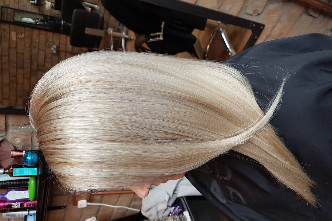 Blonde 2024 wig edinburgh