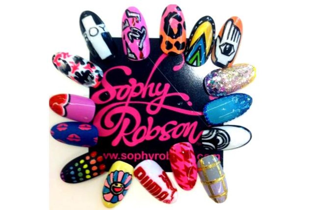 Sophy Robson Nailporn, Piccadilly, London