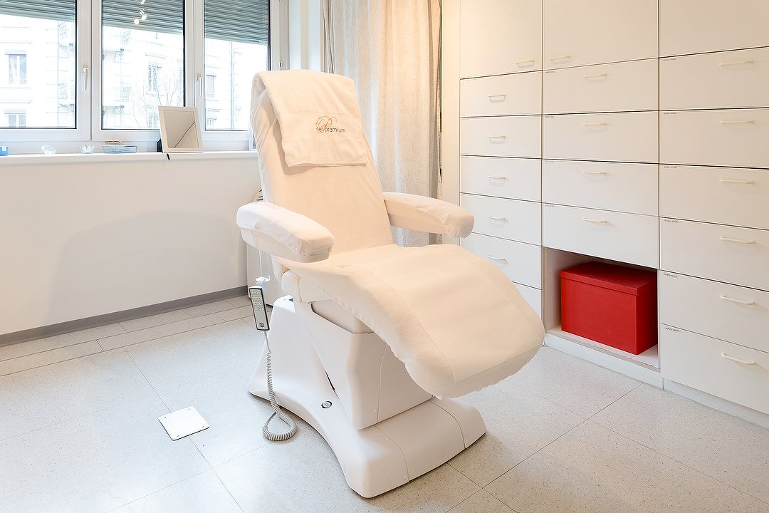 The Swiss Skin Center by Dr. Gerny, Kreis 7, Zürich