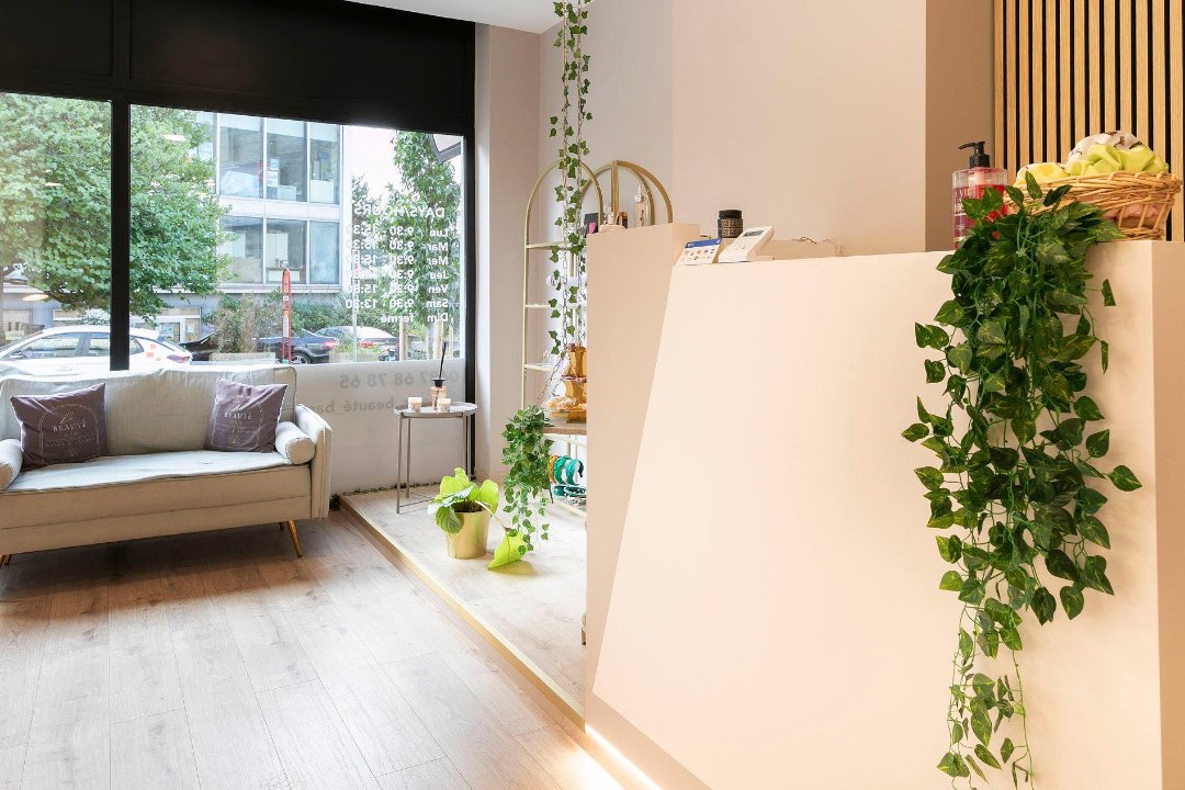 DEPI'S BEAUTÉ BAR, Jourdan, Etterbeek