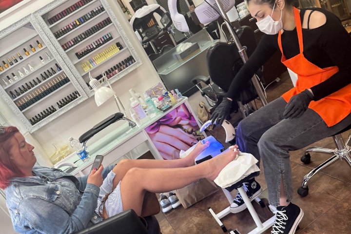 Bita Hair Studio - Coiffure Southampton - Photo de galerie - OneBooking