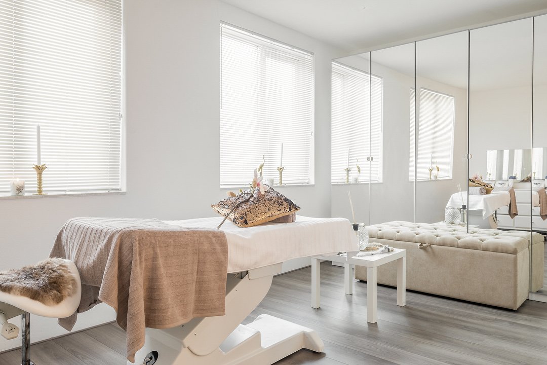 Joya Beauty, Almere Poort, Almere