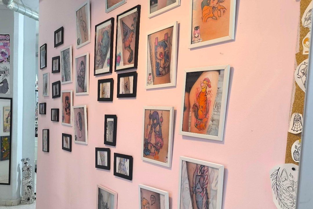 Hipnotik Studio Tattoo & Nail Art, Arrancapins, Valencia