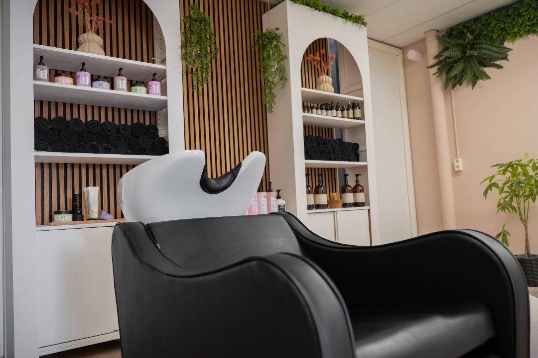 Jungle Hairstudio, Markerkant, Almere