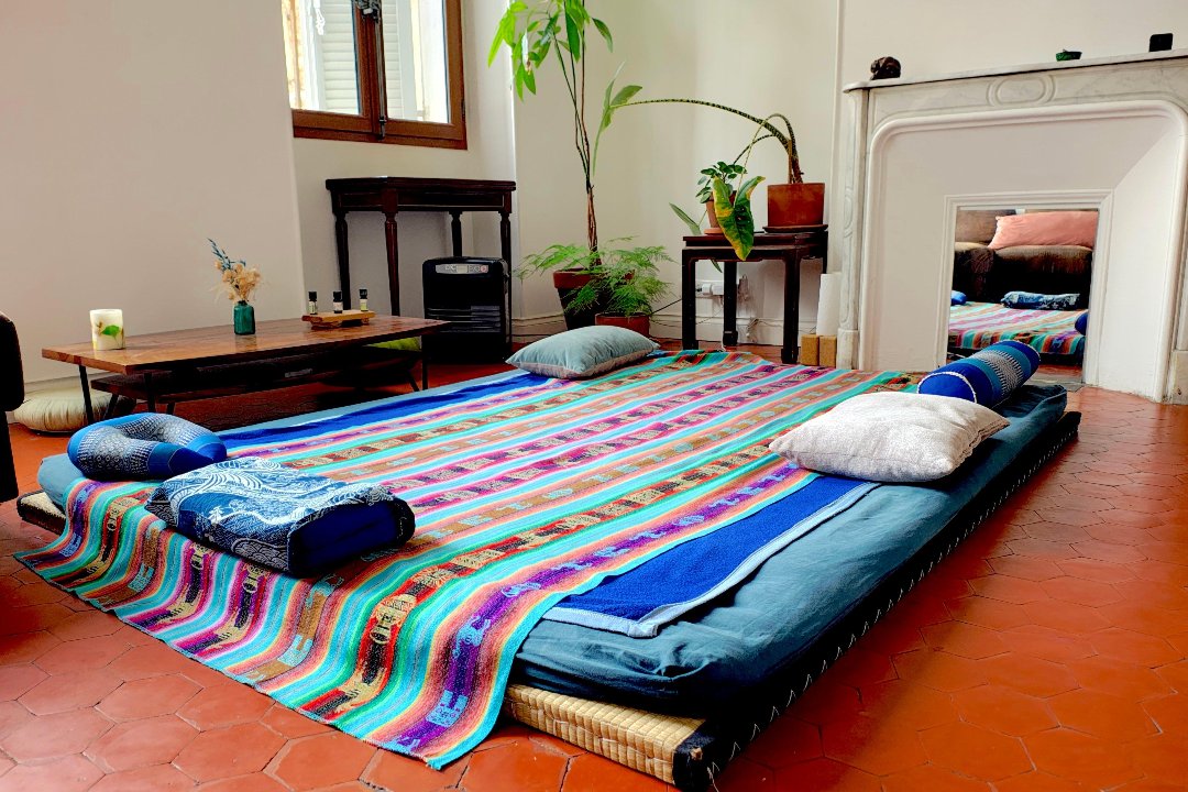 Thai Massage - Hadrien Body Therapy, Thiers, Marseille