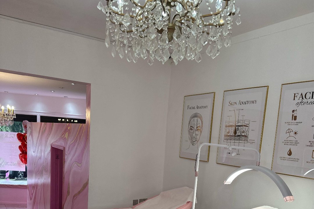Mode Aesthetics, Aigburth Road, Liverpool