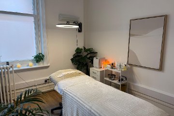 YUMI Skin & Massage