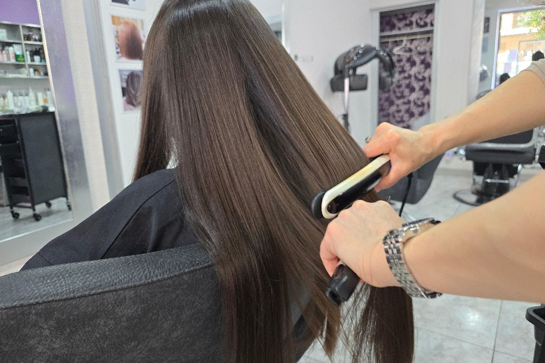 Olivia Salón de Belleza, Soternes, Valencia