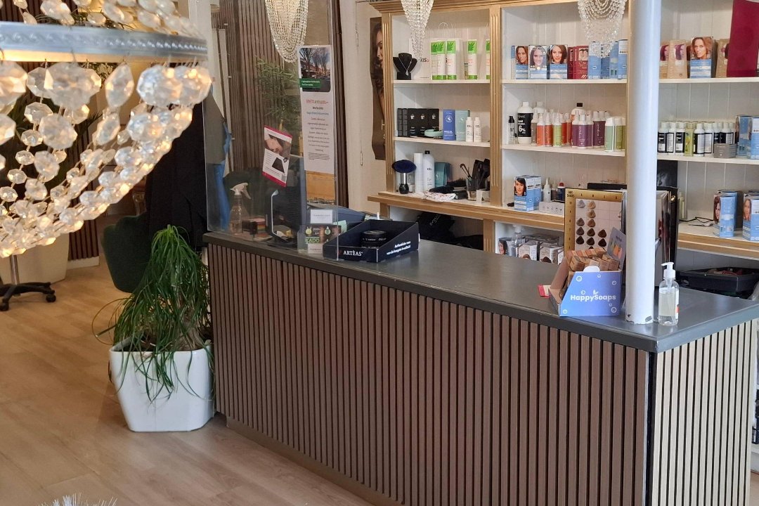 Dames/heren Kapper Thamara Jane-Hairfashion.Vegan Biologische natuur kapper., Westenenk, Apeldoorn