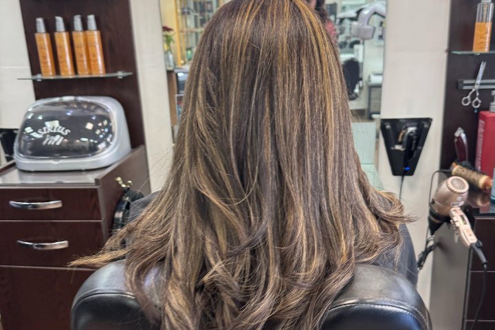Bita Hair Studio - Coiffure Southampton - Photo de galerie - OneBooking