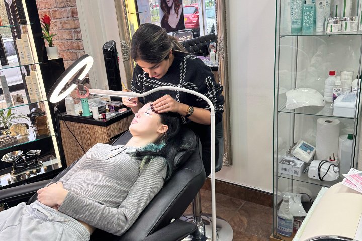 Bita Hair Studio - Coiffure Southampton - Photo de galerie - OneBooking