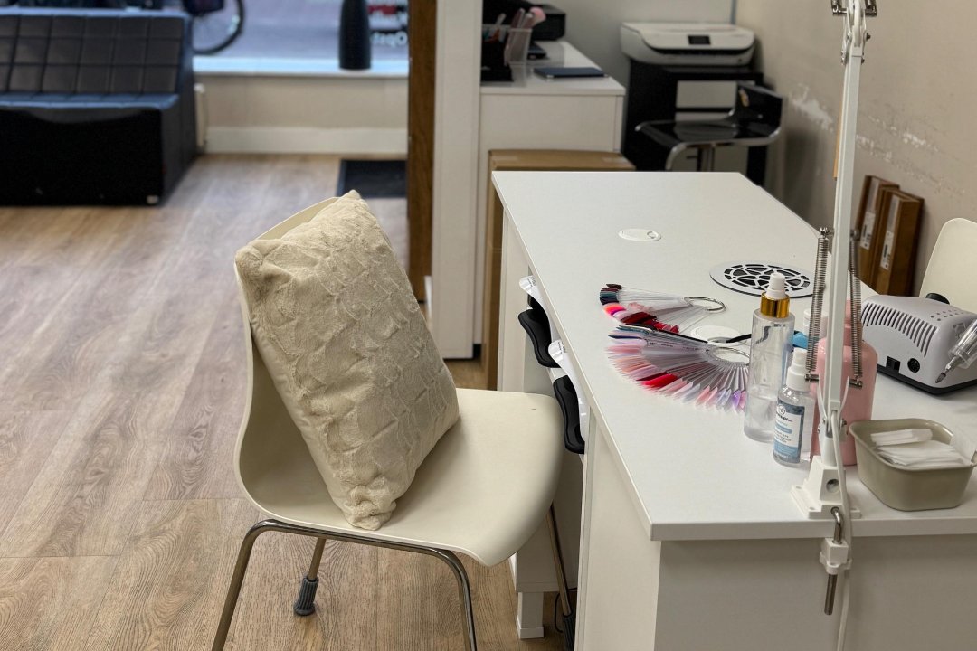 Nails by Elena, Kanaalstraat, Utrecht