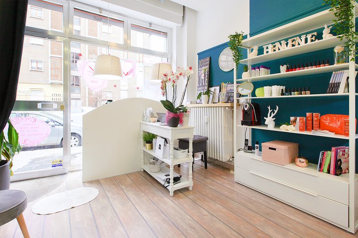 Nails Cafè - Via Ronchi - Onglerie 20134 Milano - Photo de galerie - OneBooking