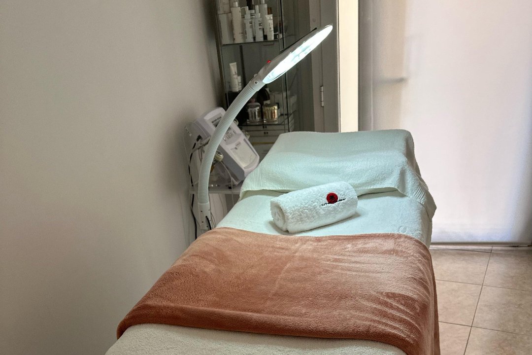 Centro de Estética Avanzada Lindsay Espinoza Beauty, Vilanova i la Geltrú, Provincia de Barcelona