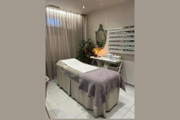 38 The Beauty Room
