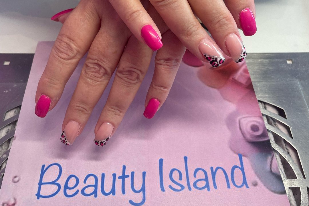 Beauty Island di Daniela Isola, Foce, Genova
