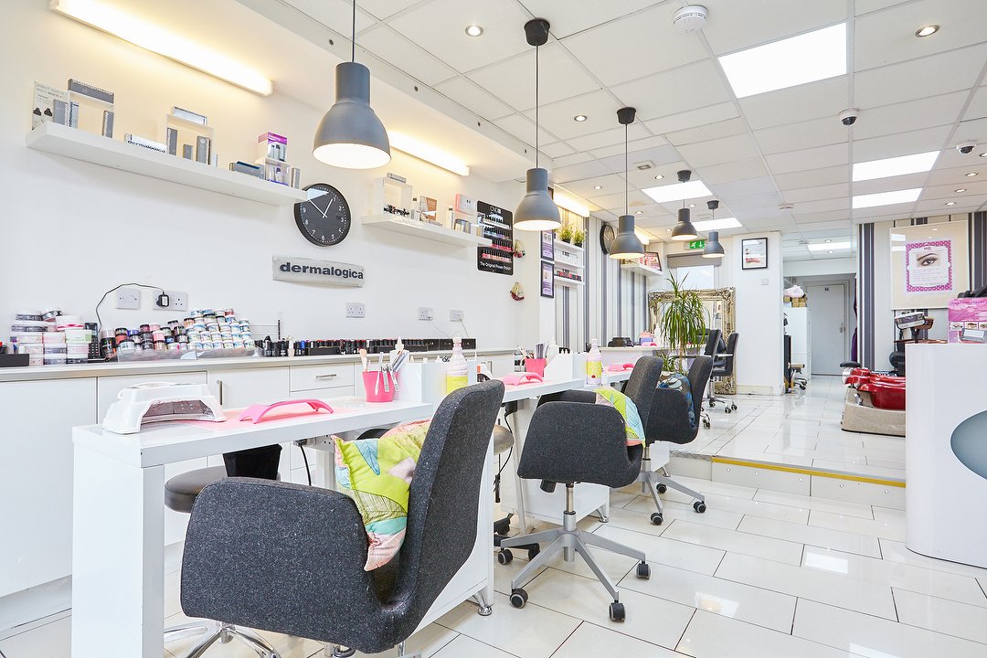 Nails & Beauty HQ, Finchley, London