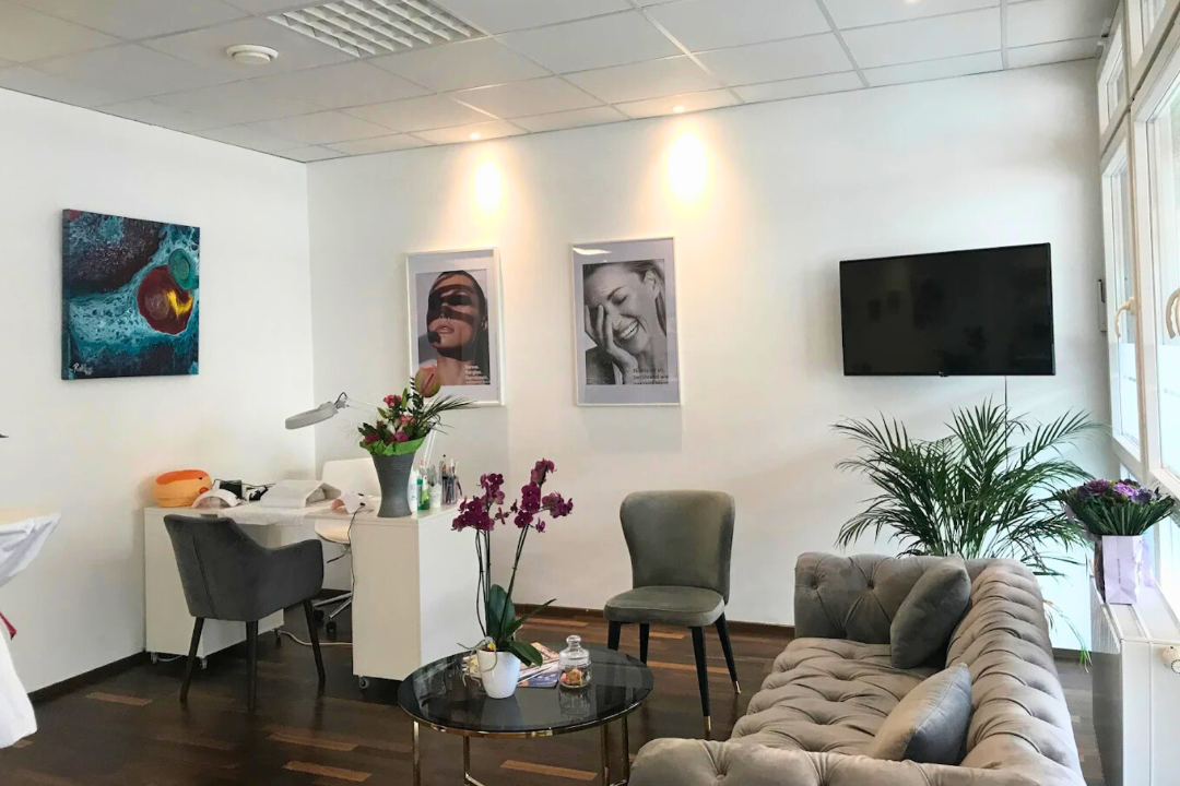 Precious Cosmetics, Klagenfurt