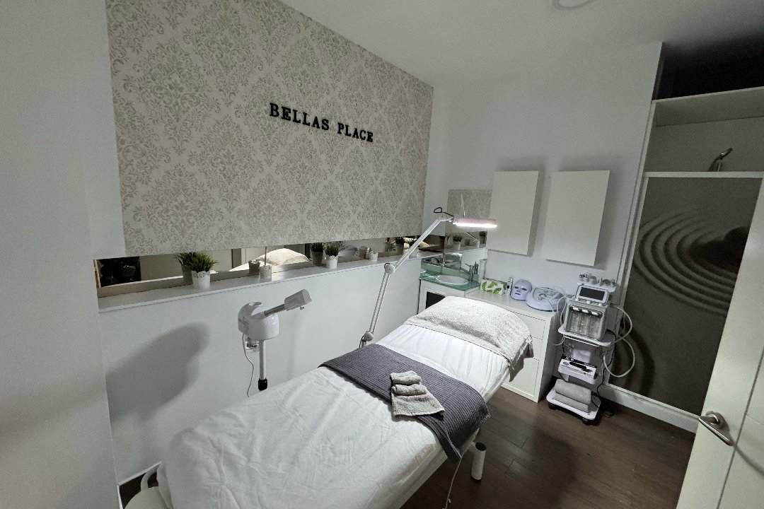 Bella's Place Rivas, Rivas-Vaciamadrid, Comunidad de Madrid