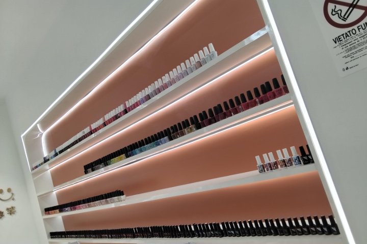 Smile nails (Corso Turati) - Onglerie Torino - Photo de galerie - OneBooking