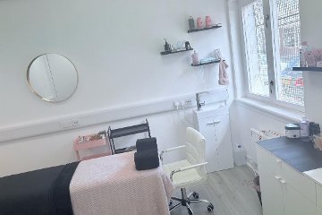 The Lash Lady Paisley