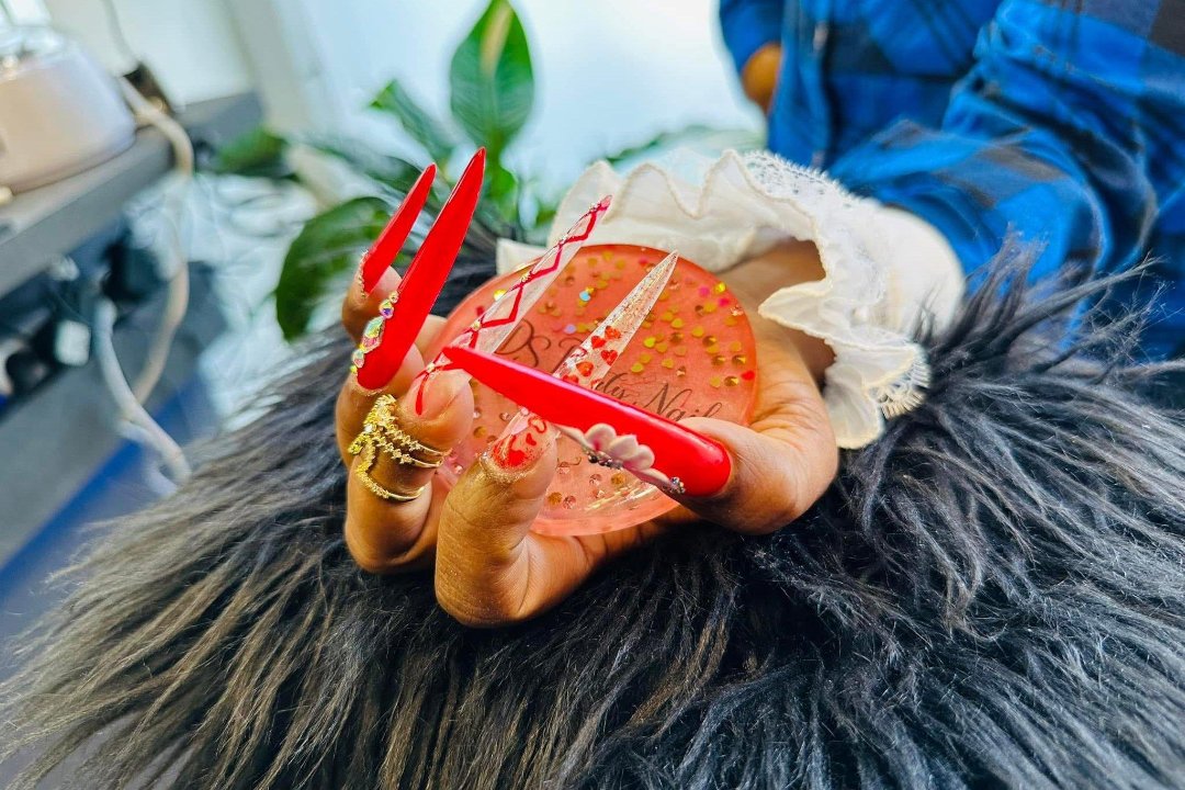 DS Beauty Nails, Varese, Lombardia