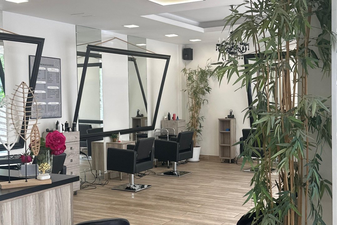 Maria Iatridou Hair and Nail Bar, Ano Patisia, Αθήνα