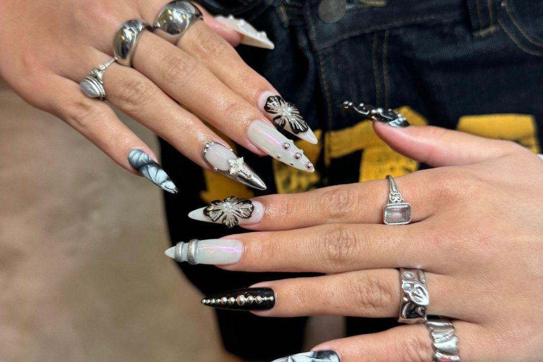 Zynwalanails, Buiksloterham, Amsterdam