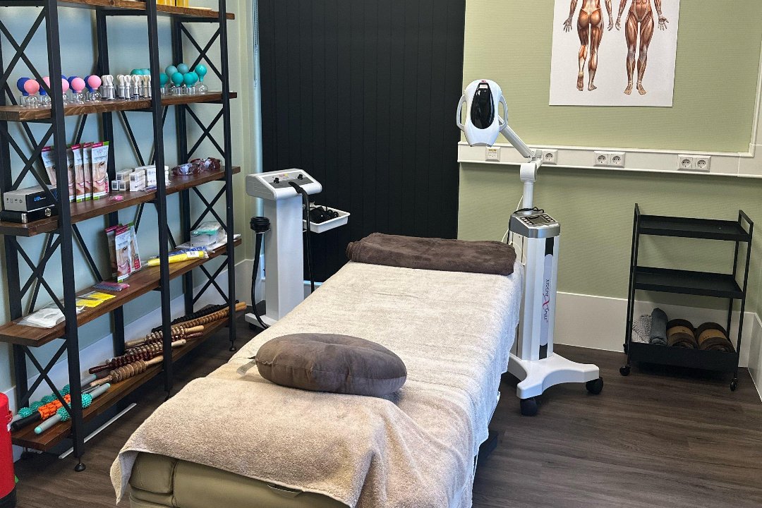 Mina Beauty huis, Zuiderzeestedenbuurt-Oost, Amersfoort