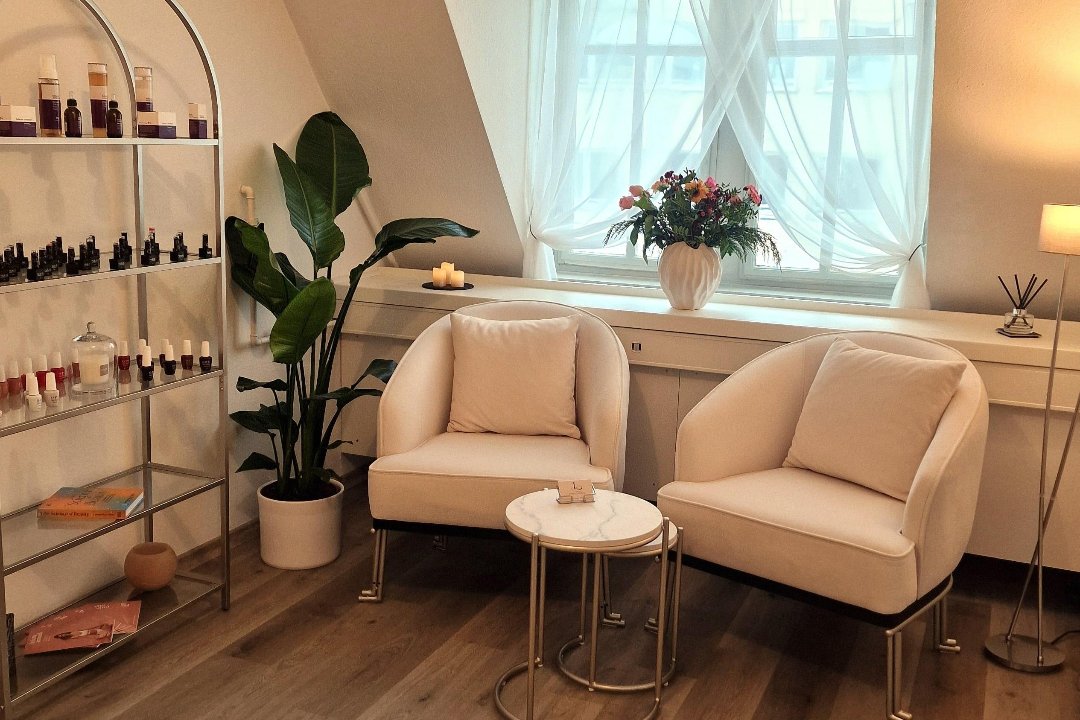 Kosmetik Winterthur Larisa, Winterthur