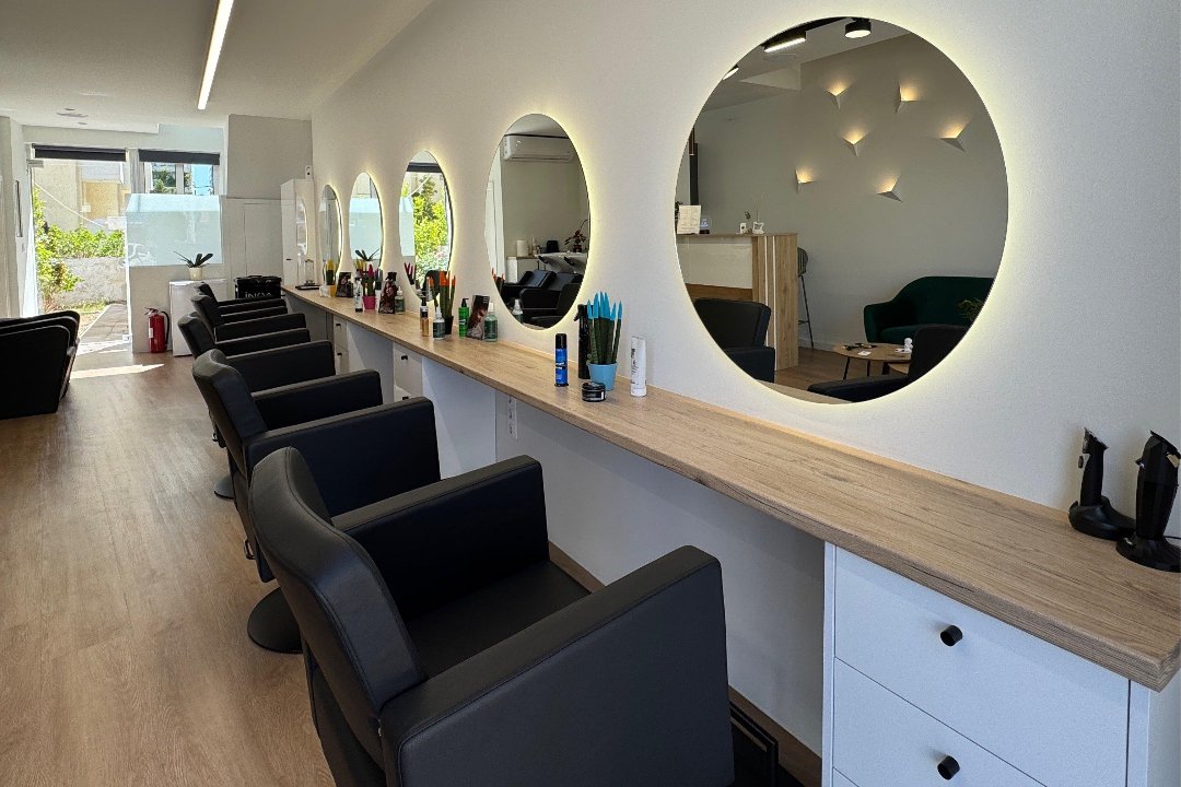 Vavoudis Hair CNC, Glyfada, Αττική