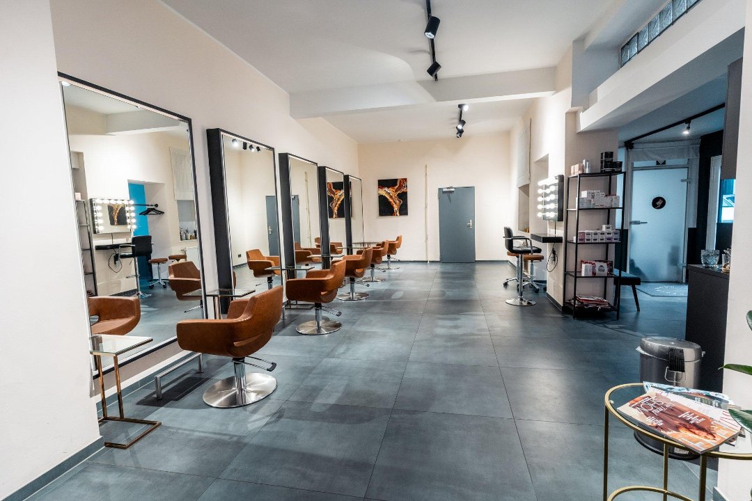 einfach schön Hair & Cosmetics - Düsseldorf, Bilker Allee, Düsseldorf