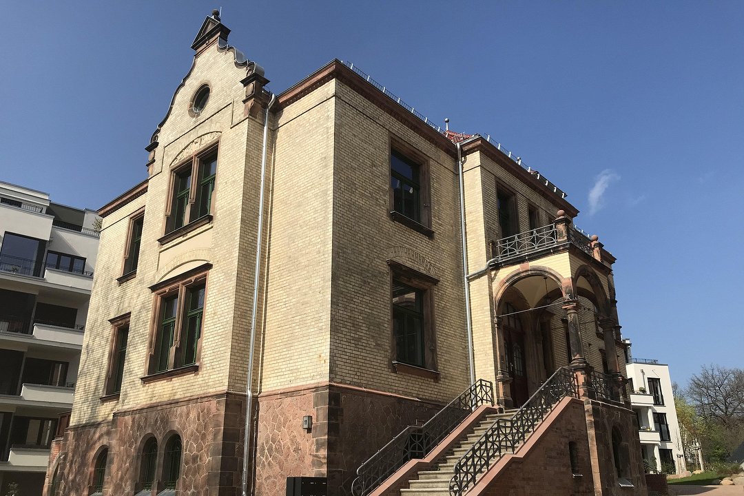 WELLNESSfee - Halle Inh. Robert Jauer, Halle