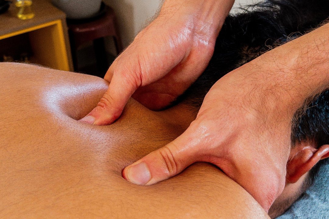 BXL Massage, Sint-Paulus, Sint-Pieters-Woluwe