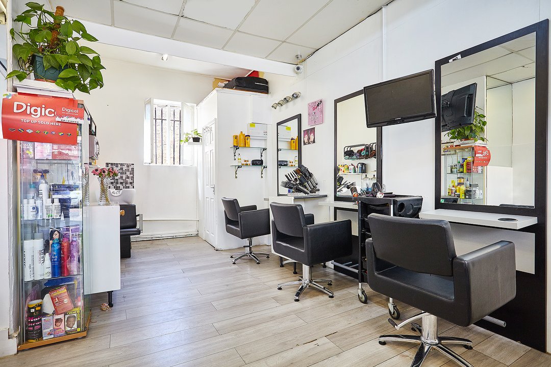 Diva Style Hair Studio, Clapton, London