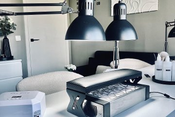 The.Aesthetic.Studio