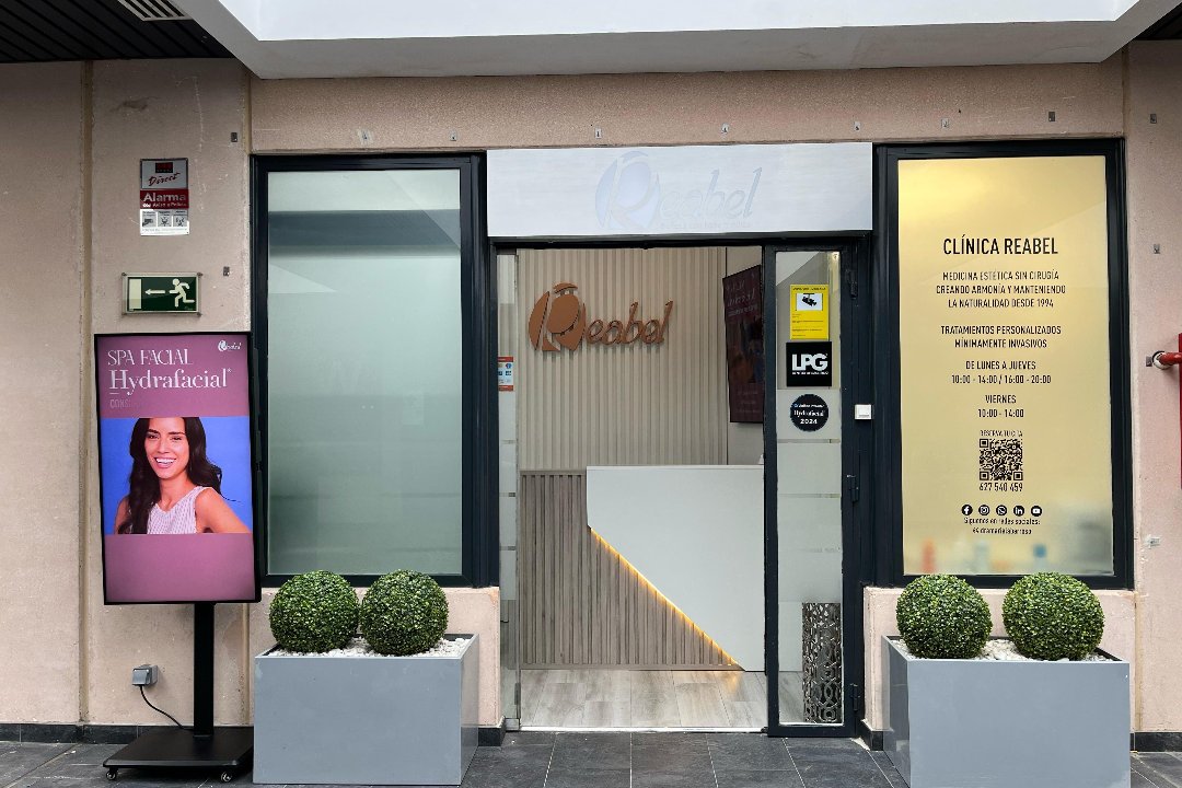 Clínica Reabel Medicina Estética, Distrito Centro, Comunidad de Madrid