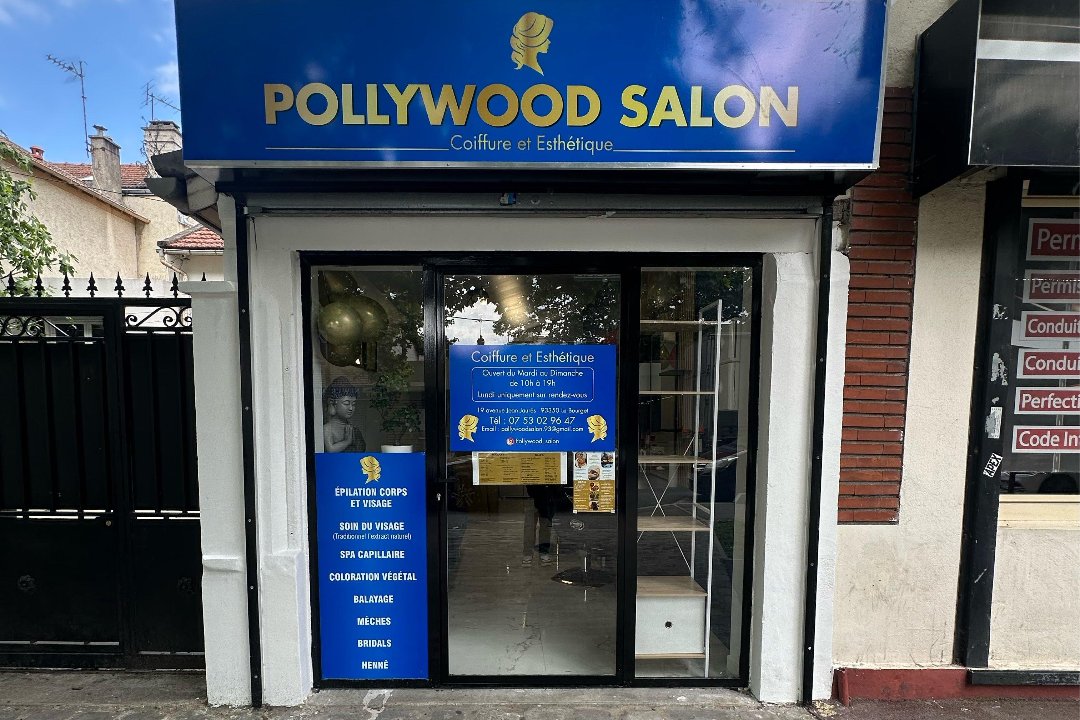 Pollywood salon, Le Bourget, Seine-Saint-Denis