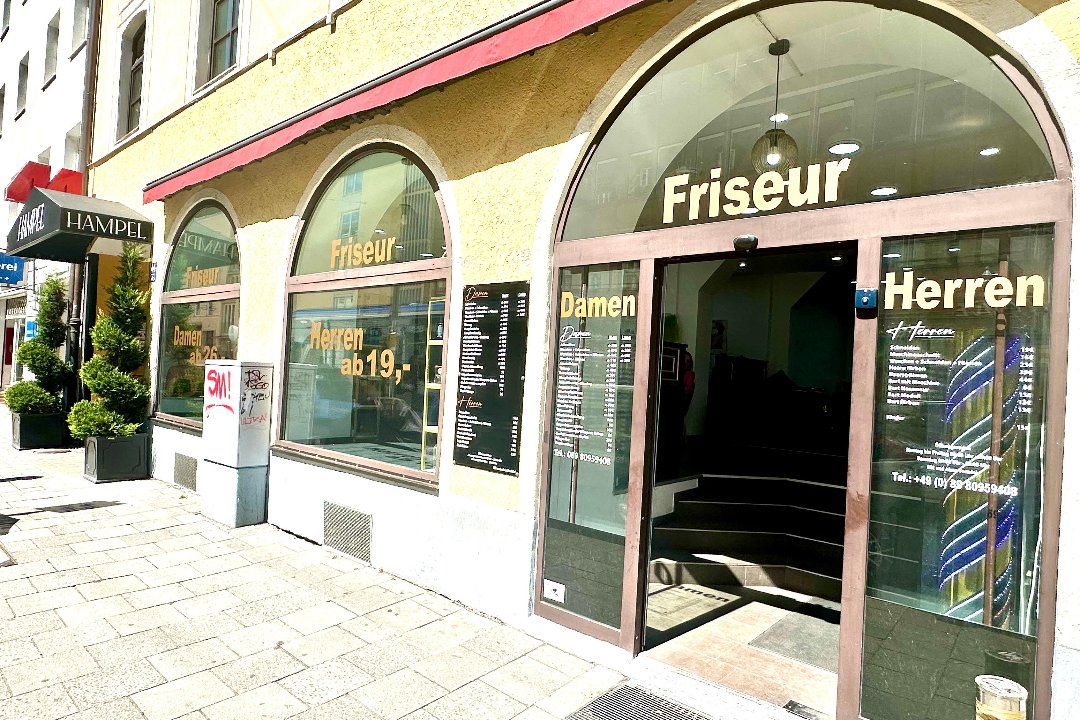 Fourty-Four Salon, Theresienstraße, München