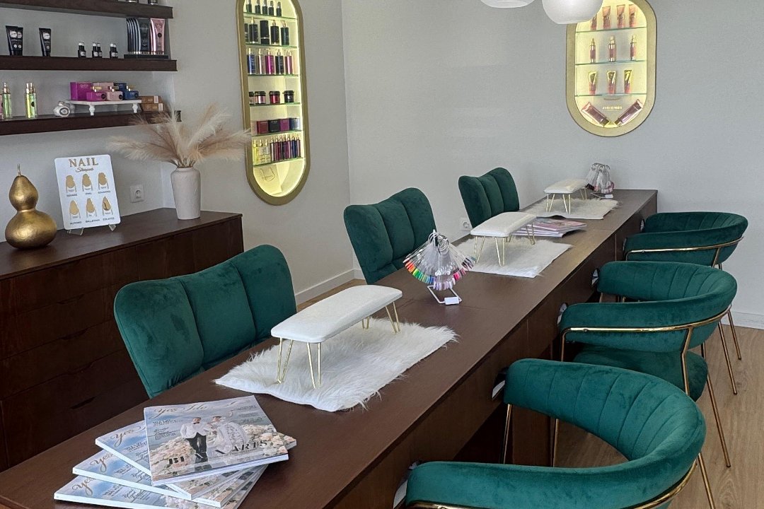 The Nails Boutique Spetses, Spetses