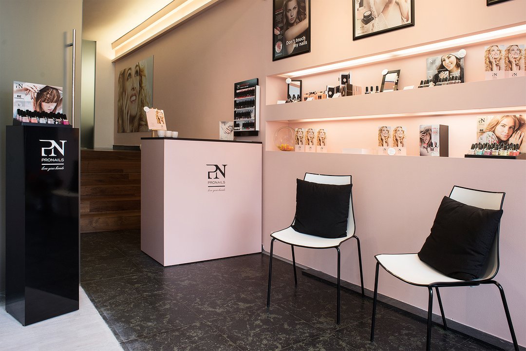 Pure Nails & Beauty, Frankrijklei, Antwerpen