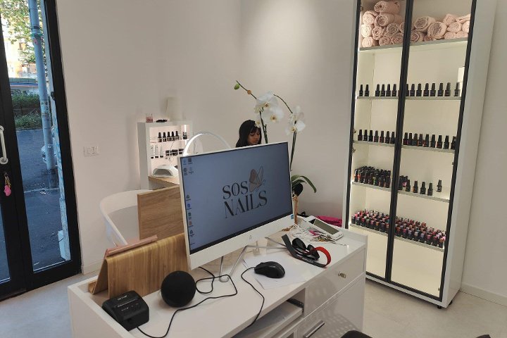 SOS Nails - Onglerie Roma - Photo de galerie - OneBooking